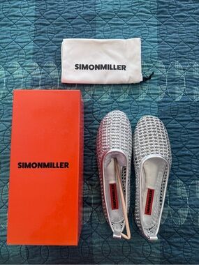 NIB SIMON MILLER Chrome Woven Riad Flat Size 40/10